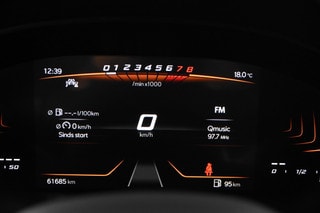 Thumbnail Mobil 10