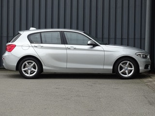 Thumbnail Mobil 4