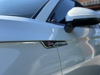 Thumbnail Mobil 8