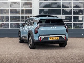Thumbnail Mobil 6